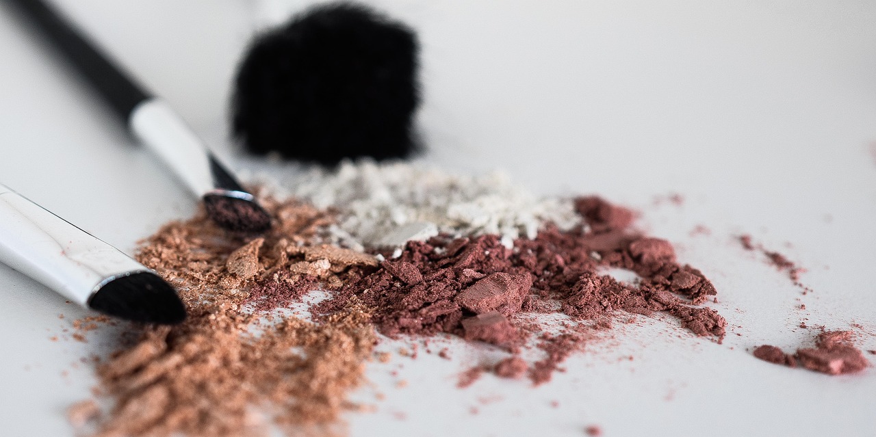 Coverplus Fondotinta: Come Applicarlo per un Risultato Professionale